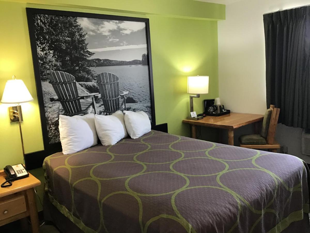 Hotel Super 8 By Wyndham Powell Extérieur photo