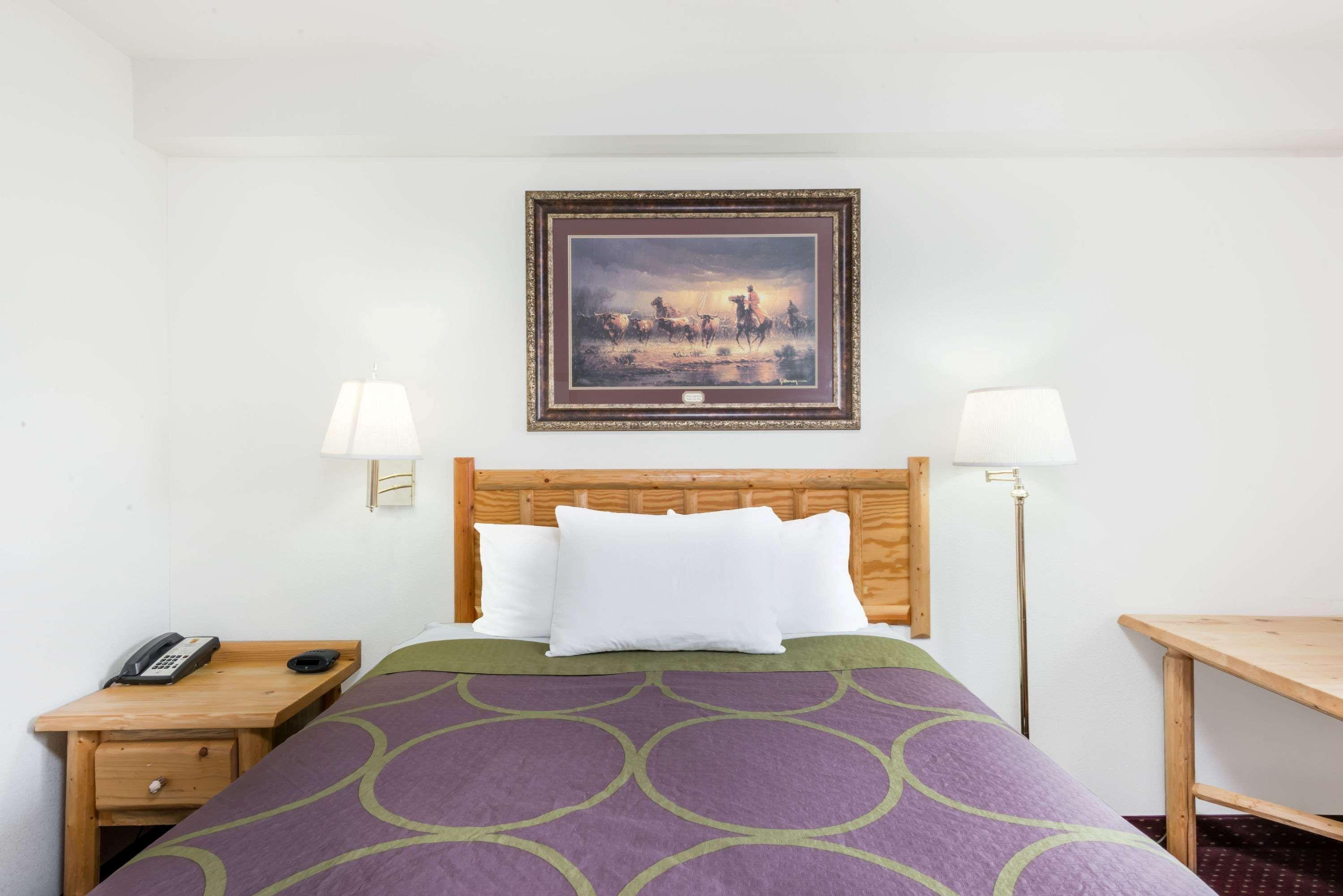 Hotel Super 8 By Wyndham Powell Extérieur photo